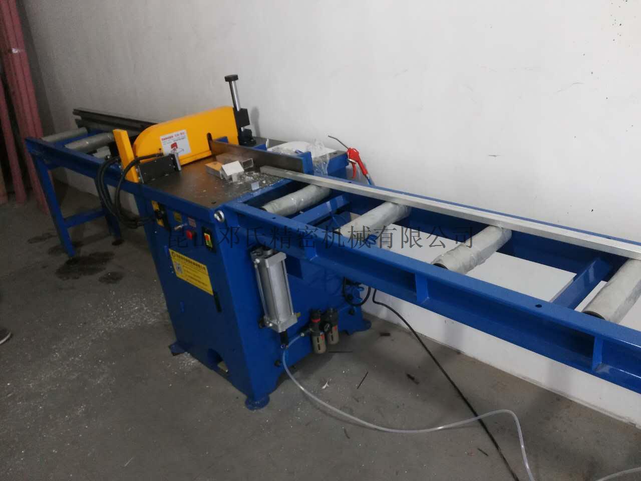 DS1-455-1半自動上下鋸切鋁機(jī)